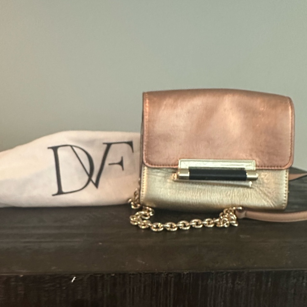 Diane Von Furstenburg 440 Micro mini metallic bag